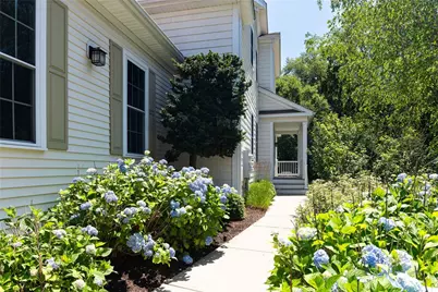 178 Preservation Way, South Kingstown, RI 02879 - Photo 2