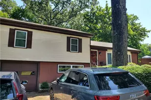 180 Diamond Hill Rd, Warwick, RI 02886 - Photo 2