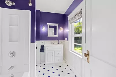 544 Harris Avenue, Woonsocket, RI 02895 - Photo 26