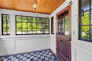 544 Harris Ave, Woonsocket, RI 02895 - Photo 4
