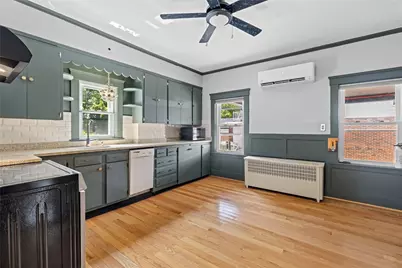 544 Harris Avenue, Woonsocket, RI 02895 - Photo 14