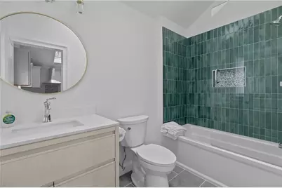 34 East Bowery Street, Newport, RI 02840 - Photo 16