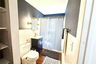 70 Carroll Ave, Newport, RI 02840 - Photo 8