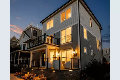7 Wellington Avenue, Newport, RI 02840 - Photo 1