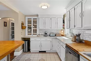 6 Nevada Ave, East Providence, RI 02916 - Photo 12