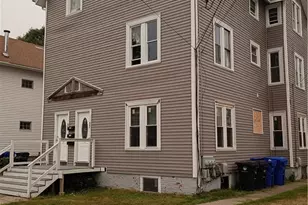 17 Wilson St, Pawtucket, RI 02861 - Photo 1