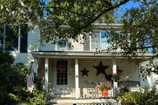 4 Julie St, Cumberland, RI 02864 - Photo 2