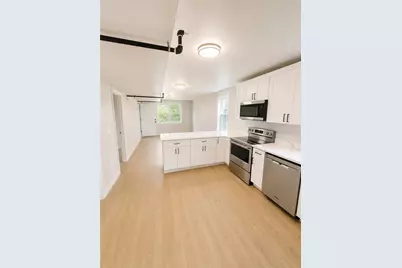 134 Florence Street #2, Providence, RI 02909 - Photo 4
