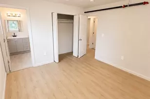 134 Florence St, Providence, RI 02909 - Photo 12