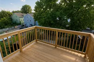 134 Florence St, Providence, RI 02909 - Photo 2