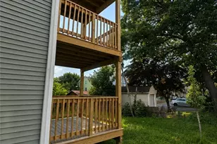 134 Florence St, Providence, RI 02909 - Photo 12