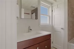 73 Harvard Ave, Warwick, RI 02889 - Photo 18