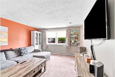 27 Cowesett Avenue #B11, West Warwick, RI 02893 - Photo 6