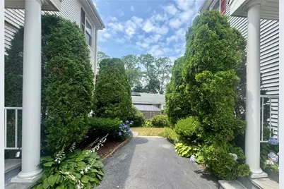 37 Harmony Drive Drive, Providence, RI 02909 - Photo 2