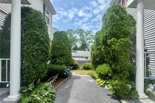 37 Harmony Dr Dr, Providence, RI 02909 - Photo 2