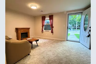 112 Keystone Drive, Warwick, RI 02886 - Photo 4