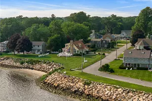 139 Hemlock Ave, Warwick, RI 02886 - Photo 42