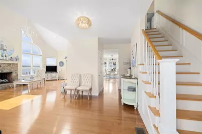 139 Hemlock Avenue, Warwick, RI 02886 - Photo 14