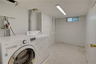 16 Superior St, Warwick, RI 02886 - Photo 28