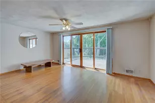 16 Superior St, Warwick, RI 02886 - Photo 8