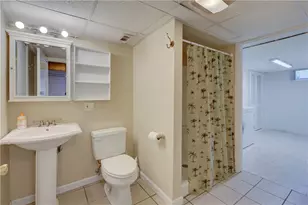 16 Superior St, Warwick, RI 02886 - Photo 26