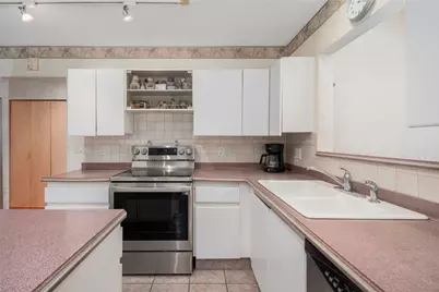 22 Golden View Drive, Johnston, RI 02919 - Photo 12
