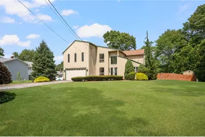 22 Golden View Drive, Johnston, RI 02919 - Photo 2