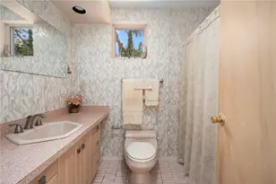 22 Golden View Dr, Johnston, RI 02919 - Photo 28