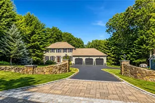 8 Aster Ln, Coventry, RI 02831 - Photo 1