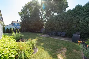 396 Norwood Ave, Warwick, RI 02888 - Photo 6