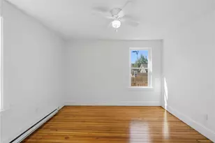 5 Peter St, Providence, RI 02904 - Photo 14
