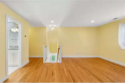 221 Wickford Court #221, North Kingstown, RI 02852 - Photo 20