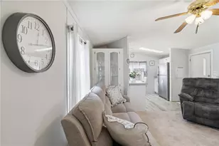 27 Woodward Rd, Lincoln, RI 02865 - Photo 8