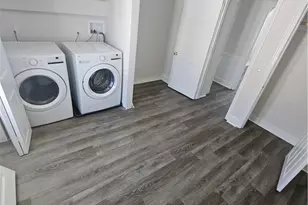 157 Almy St, Providence, RI 02909 - Photo 8