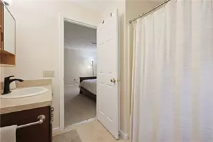185 Manville Hill Rd, Cumberland, RI 02864 - Photo 16