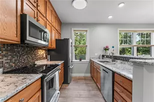 301 Church St, South Kingstown, RI 02879 - Photo 8
