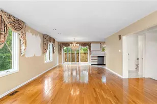 200 Cannon St, Cranston, RI 02920 - Photo 6