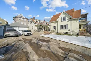 207 California Ave, Providence, RI 02905 - Photo 2