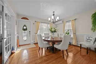 207 California Ave, Providence, RI 02905 - Photo 6