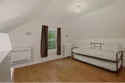 21 Clinton Avenue, Newport, RI 02840 - Photo 22
