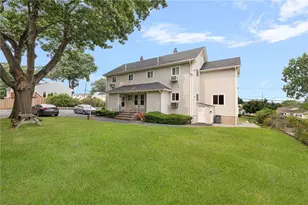 44 Newell St, West Warwick, RI 02893 - Photo 10