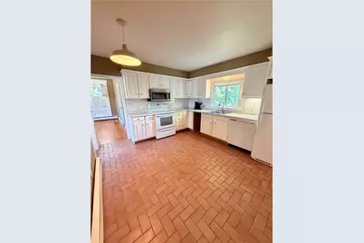 1561 Cranston Street #1, Cranston, RI 02920 - Photo 4