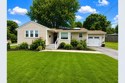 82 Kearns Avenue, Tiverton, RI 02878 - Photo 2