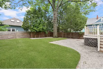 22 Ogden Street, Providence, RI 02906 - Photo 44