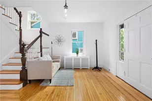 22 Ogden St, Providence, RI 02906 - Photo 8