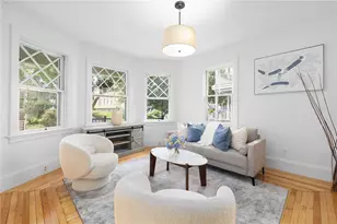 22 Ogden St, Providence, RI 02906 - Photo 10