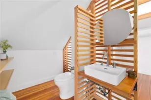 22 Ogden St, Providence, RI 02906 - Photo 40
