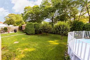 25 Ardway Ave, Warwick, RI 02889 - Photo 30