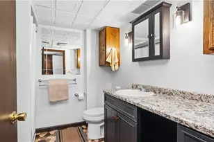 67 Curry Rd, Cranston, RI 02920 - Photo 28