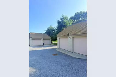 2 Weetamoe Farm Drive, Bristol, RI 02809 - Photo 4